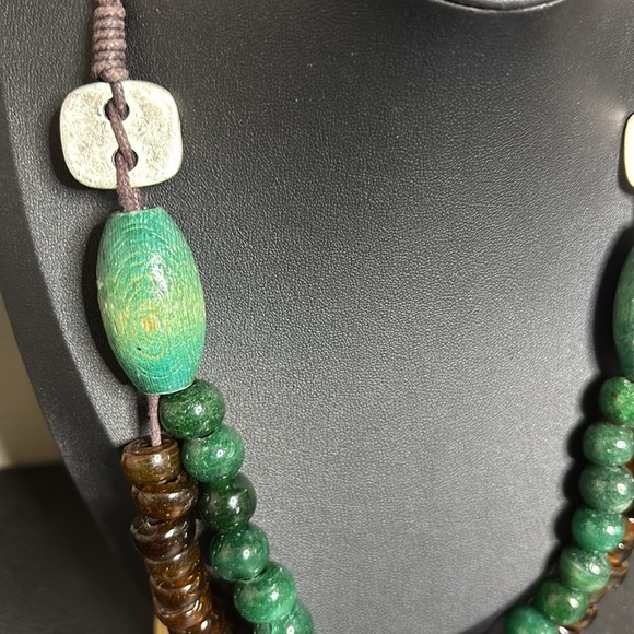 Artisan Emerald Green Malachite Gemstone Glass Wood Metal Cord Necklace - Picture 3 of 8